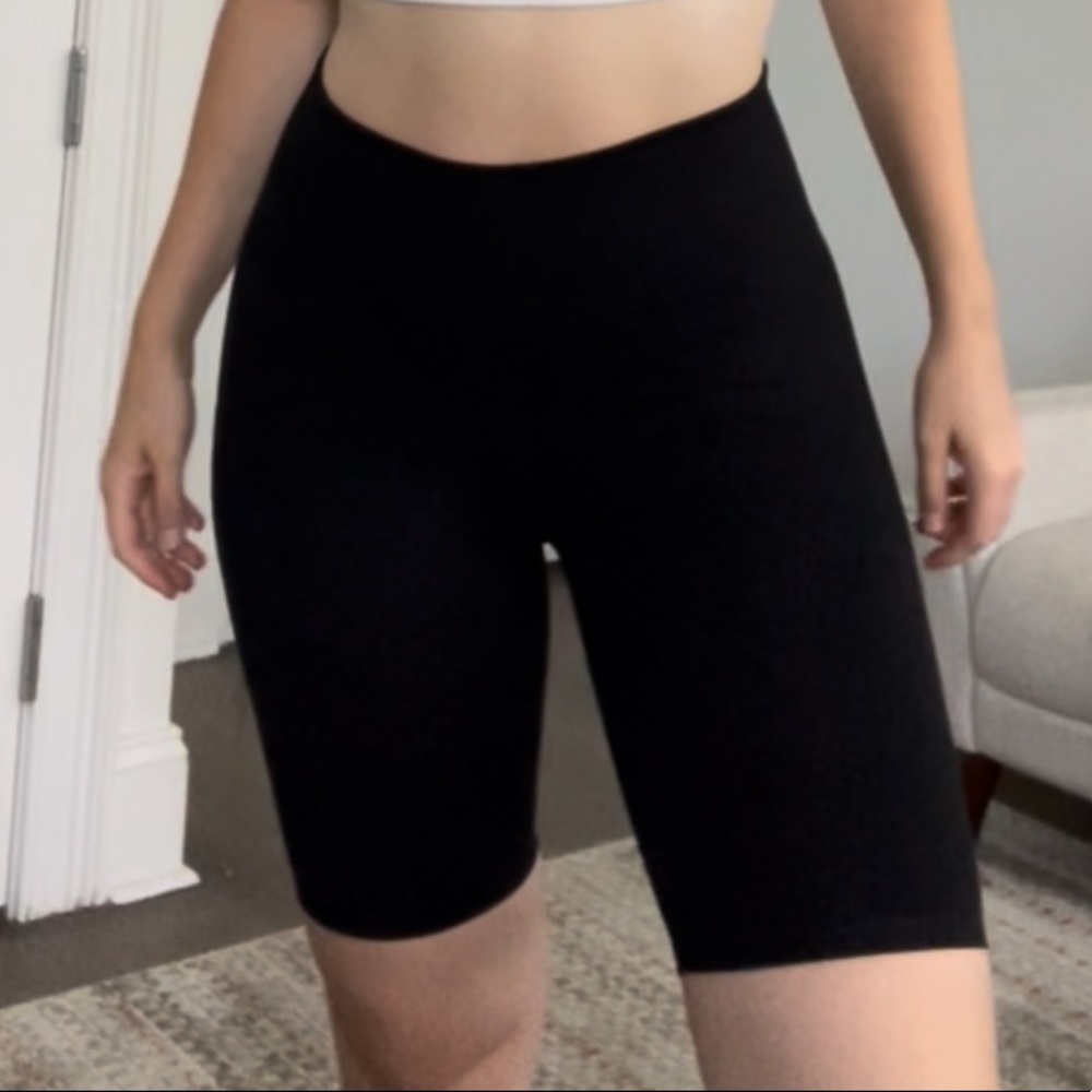 Fabletics Biker Shorts-Powerhold